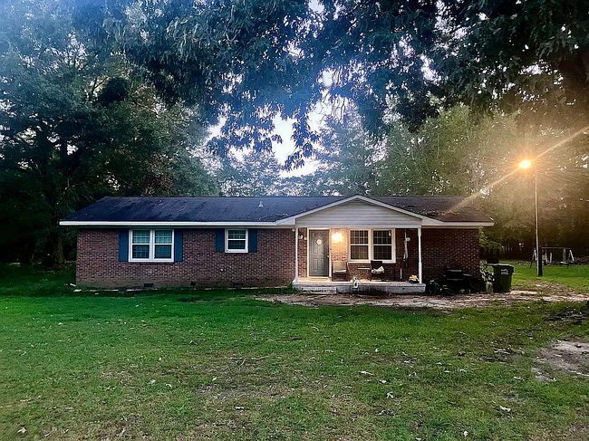 Photo of 509 Freetown Rd, Hodges, SC
