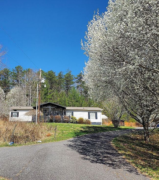 Image of 611 Mountain View Ln
