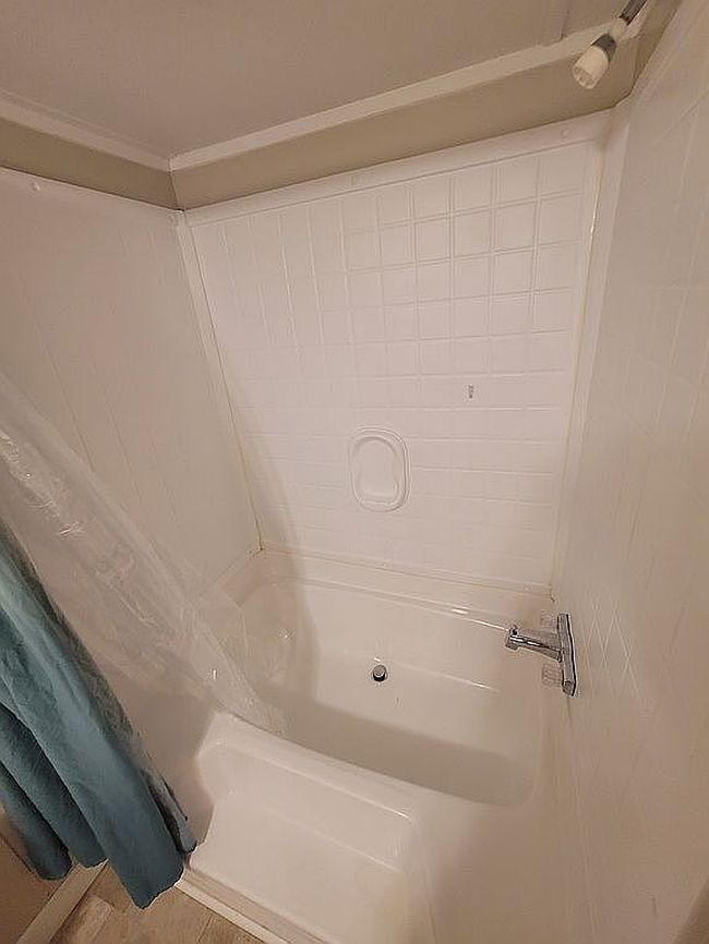 Image of 136 Sheffield Cir