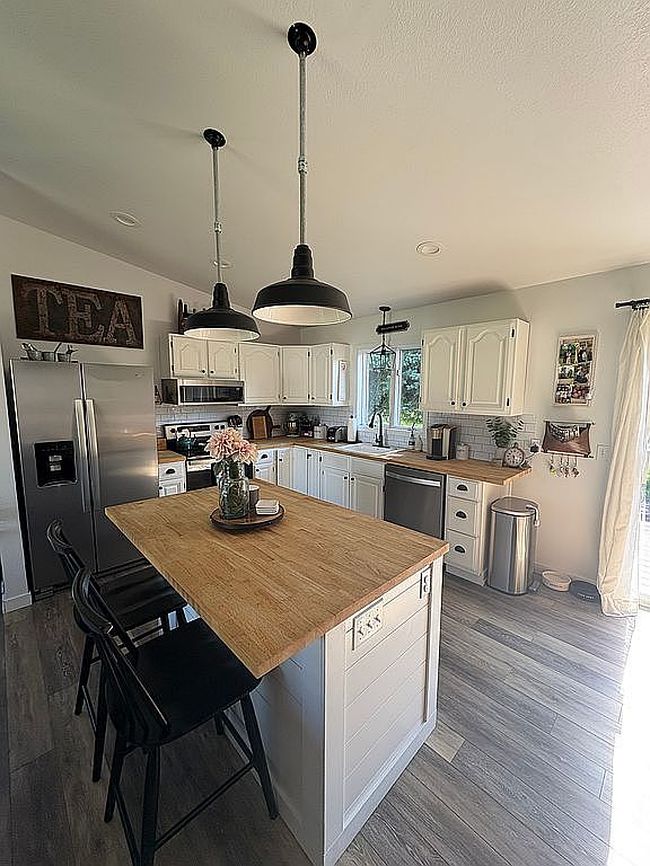 Photo of 116 Trevino Dr, Kalispell, MT