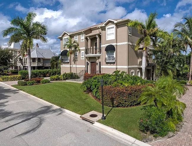 Additional photo 1 of property located at 7020 Hawks Harbor Cir