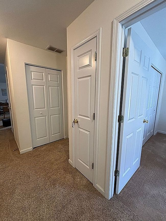 Image of 521 W 2nd St