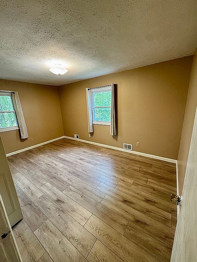 Photo of 3476 E State Road 28, Frankfort, IN