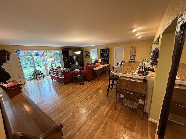 Image of 407 W North St
