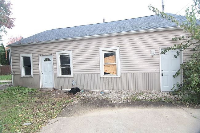 Photo of 134 15th Ave, East Moline, IL