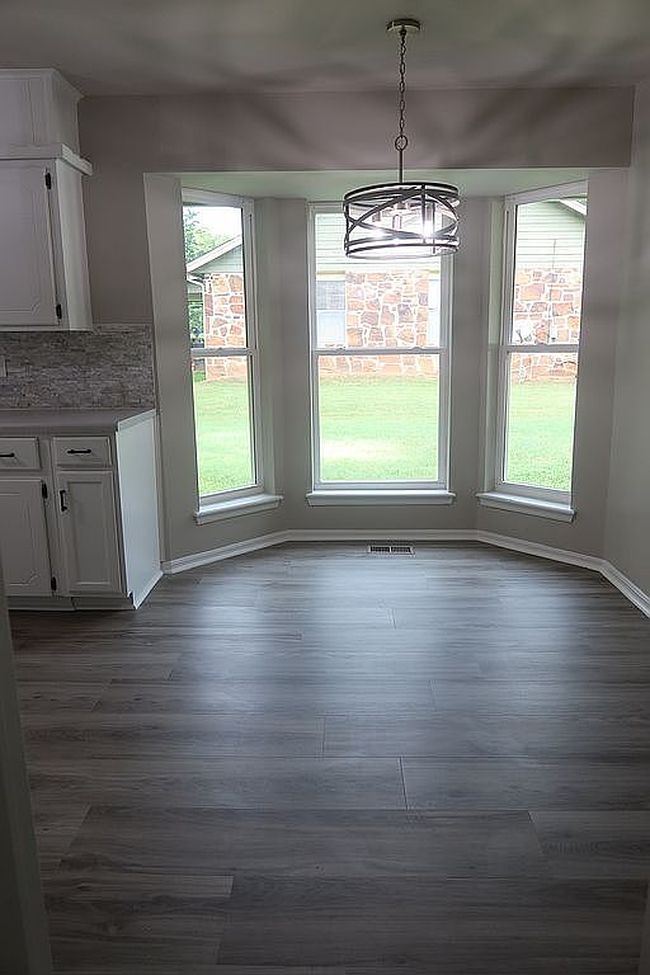 Photo of 7800 S Peach Ave, Broken Arrow, OK