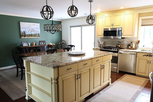 Photo of 281 Homestead Rd, Paramus, NJ