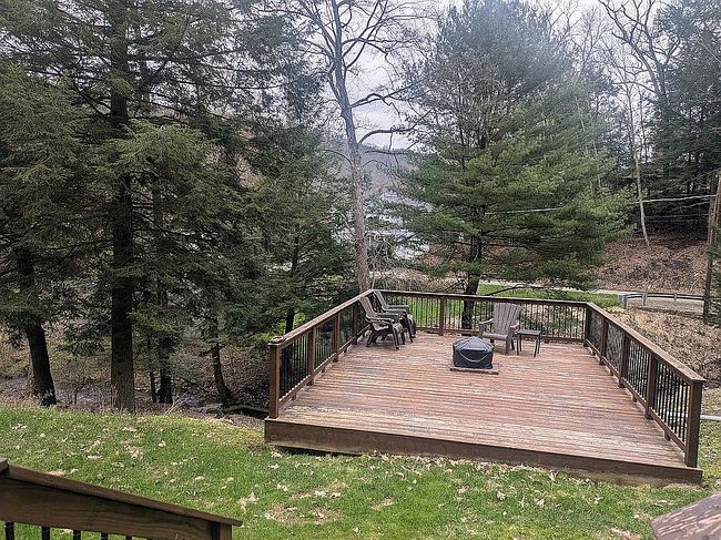 Image of 1021 Henrys Bend Rd