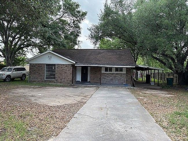 Image of 3825 Harkey Rd
