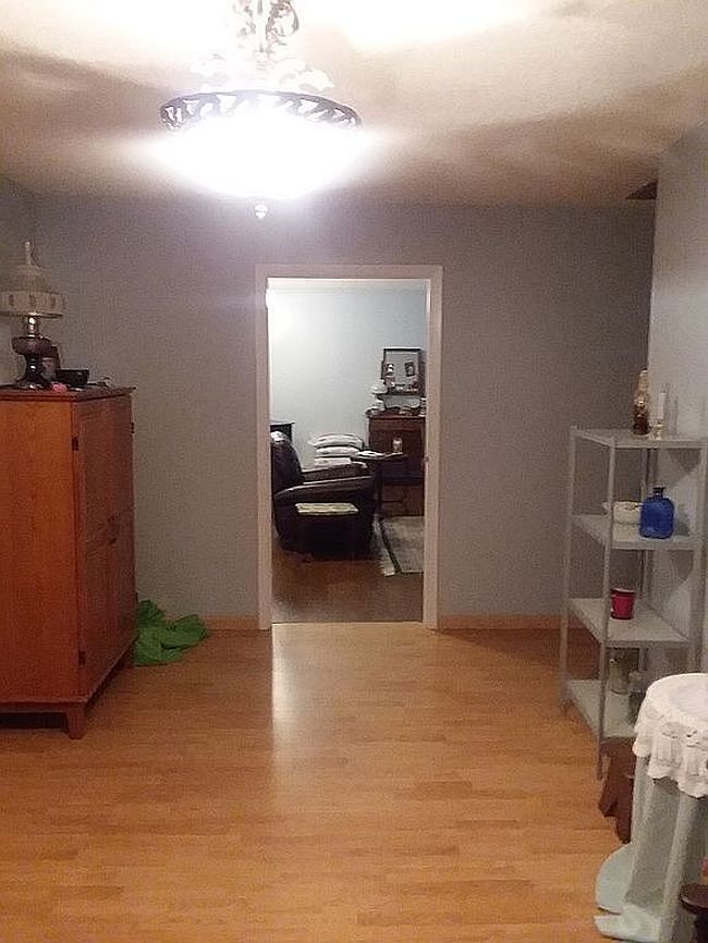 Image of 901 E C St