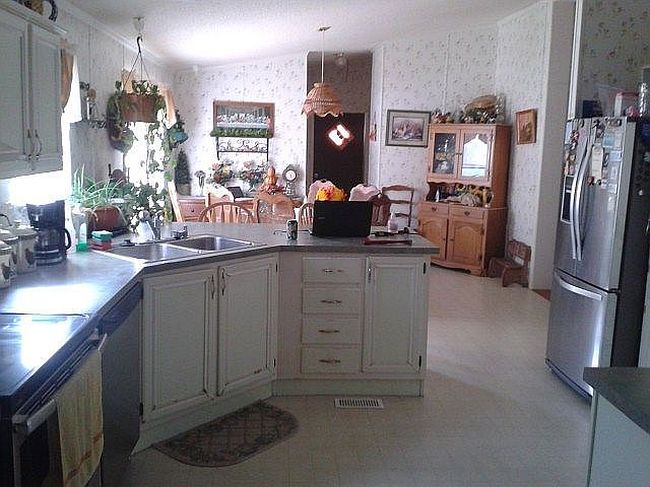Preview of property located at 8180 Woodland Dr