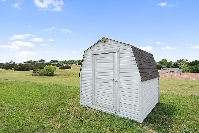 Additional photo 3 of property located at 6120 Strathern Dr #64