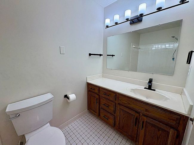 Image of 3285 Hunting Hills Dr