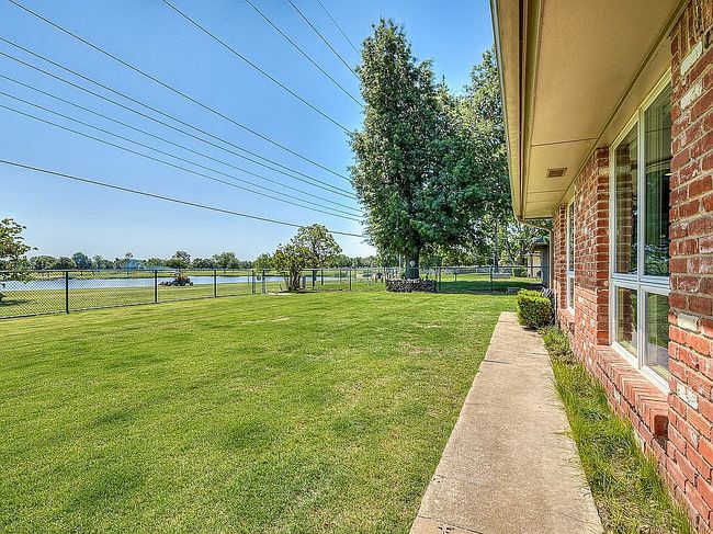 Image of 7408 Rumsey Rd