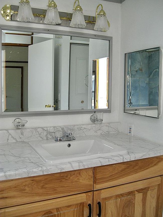 Photo of 110 Willamina Ln, Roseburg, OR