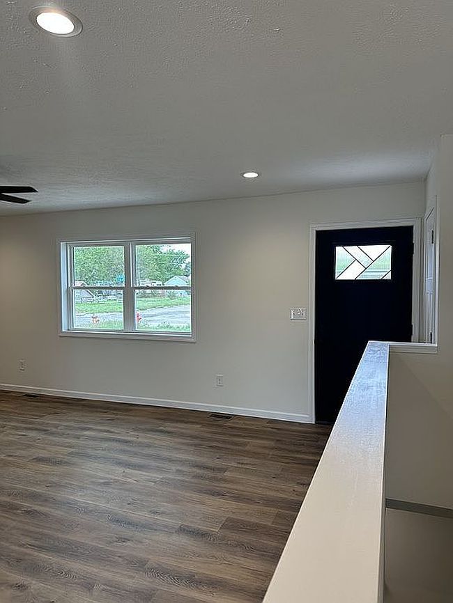 Photo of 137 N Willow, Wauneta, NE