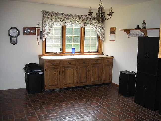 Photo of 921 Rowell Rd, Corinth, VT