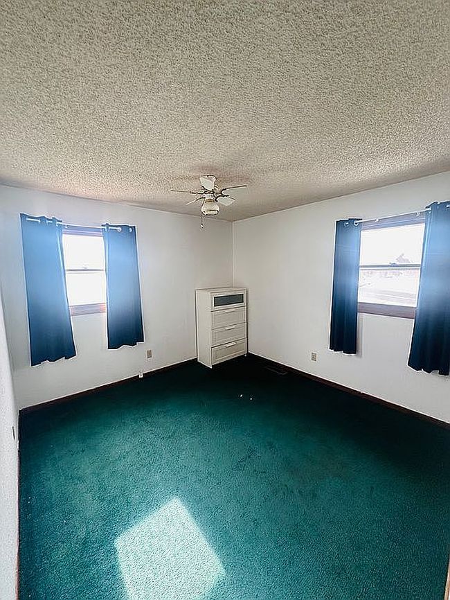Photo of 840 Elm Ave, Grant, NE