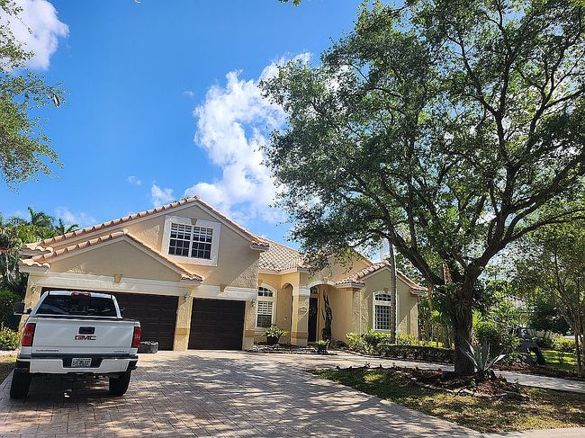 Image of 10968 Nw 49th Mnr