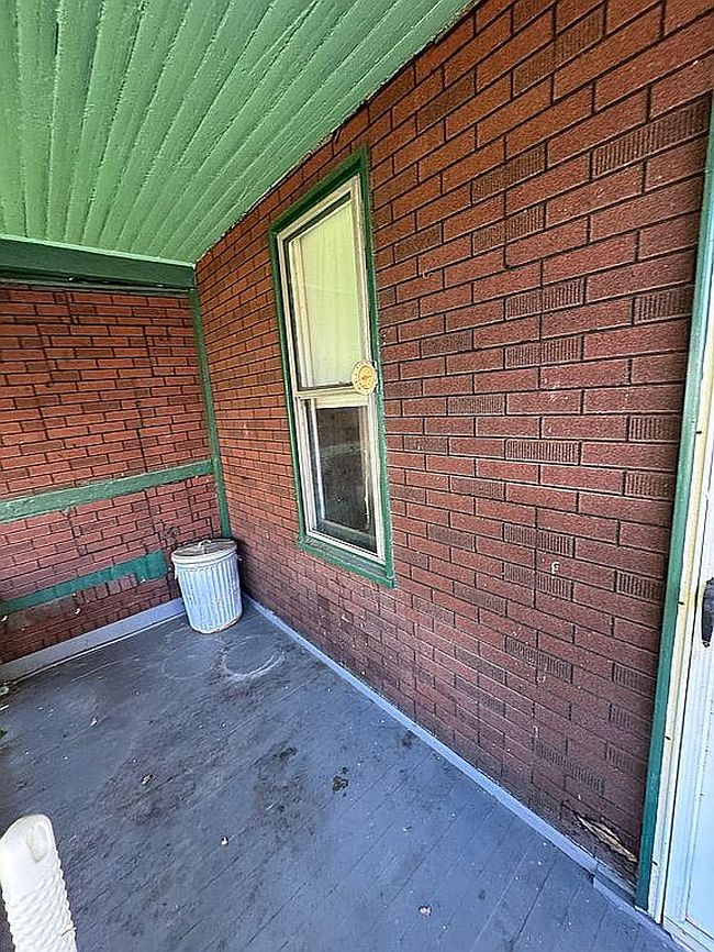 Photo of 614 Iolite Ave, Johnstown, PA