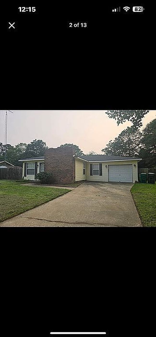 Image of 137 Elaine Dr