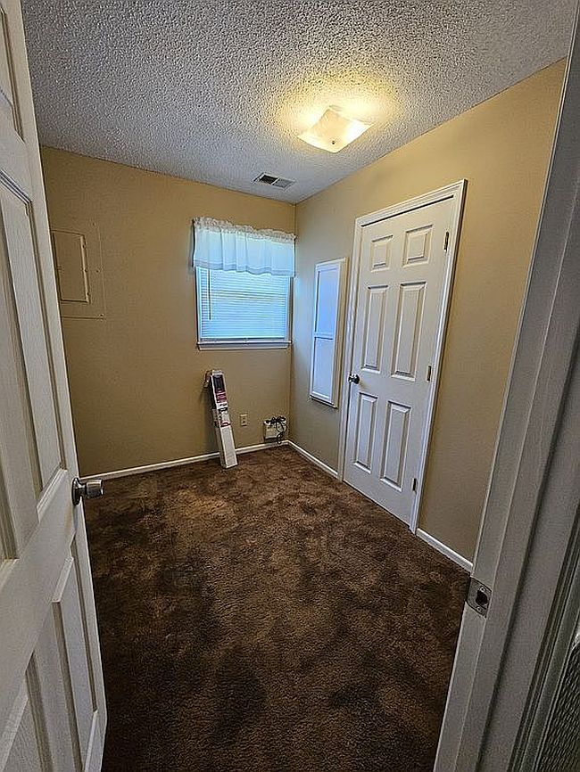 Photo of 101 Ansel Fowler Dr, Starr, SC