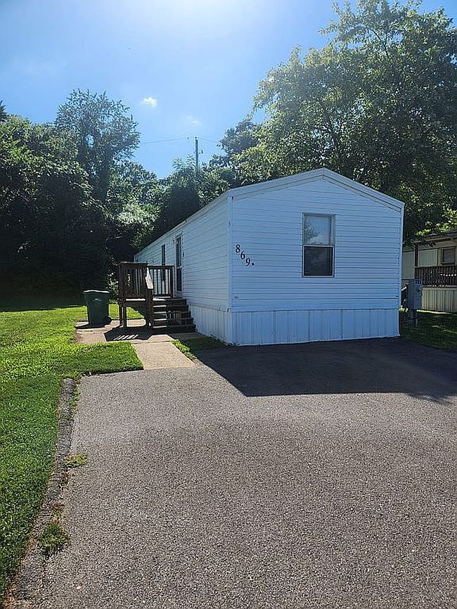 Photo of 869 High View Dr, Fenton, MO