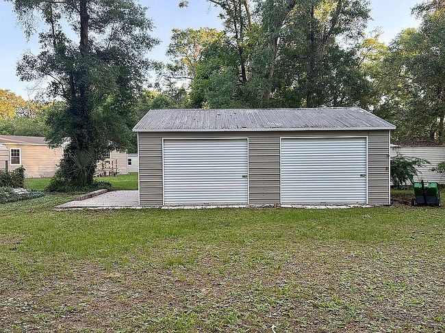 Image of 21225 Railroad Ave