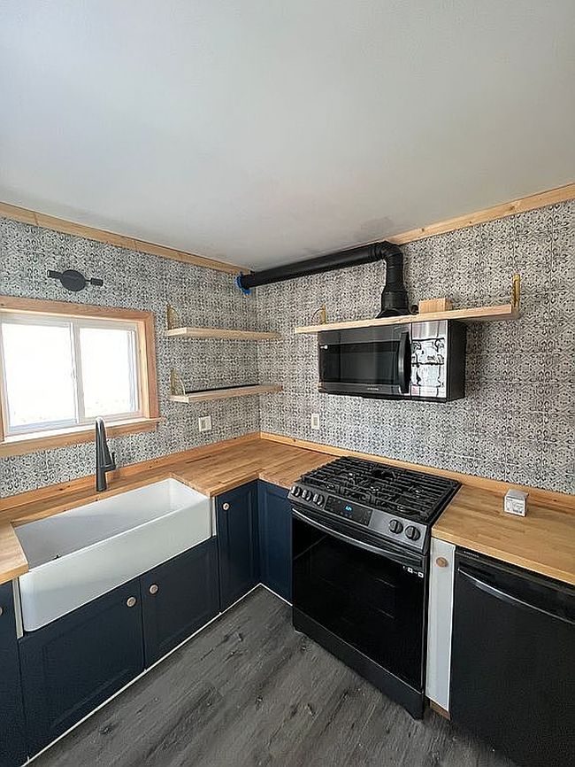 Photo of 90 Ridge St, Shavertown, PA