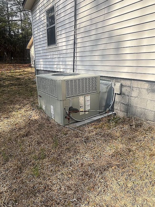Image of 4915 Forrest Rd