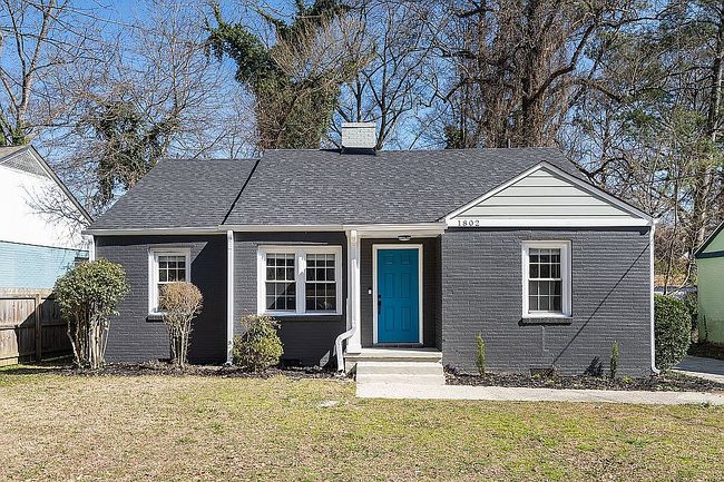 Photo of 1802 S Gordon St Sw