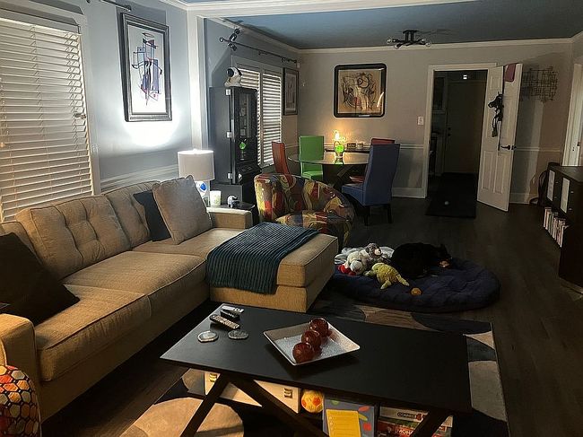 Image of 317 K Ave