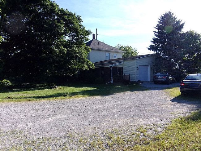 Image of 1687 W Auburn Dr
