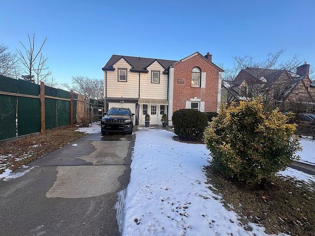 Preview of property located at 2905 Parsons Blvd
