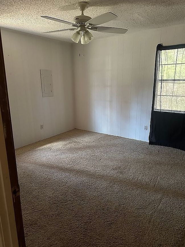 Additional photo 4 of property located at 786 County Road 2418
