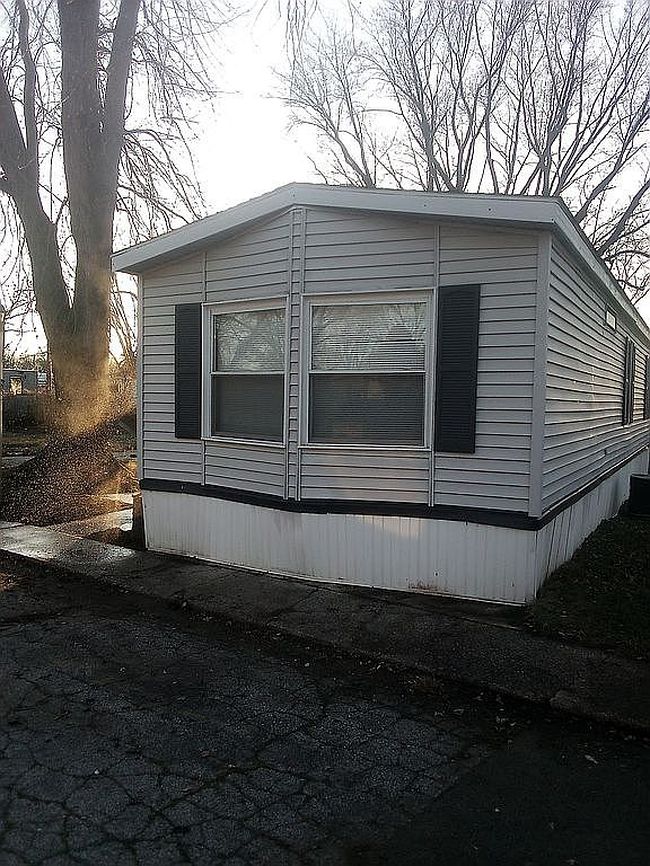 Photo of 221 Wade Pl