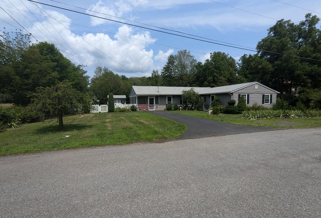 Preview of property located at 3 Friedlander Dr
