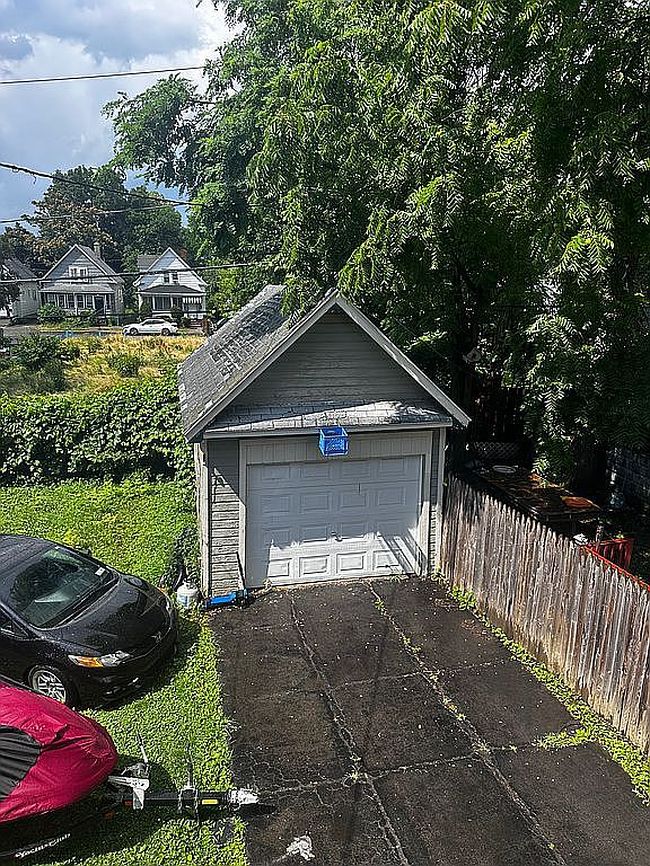 Photo of 238 Weyl St, Rochester, NY