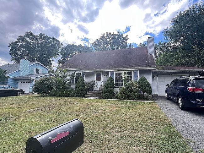 Photo of 8 Allyson Ct