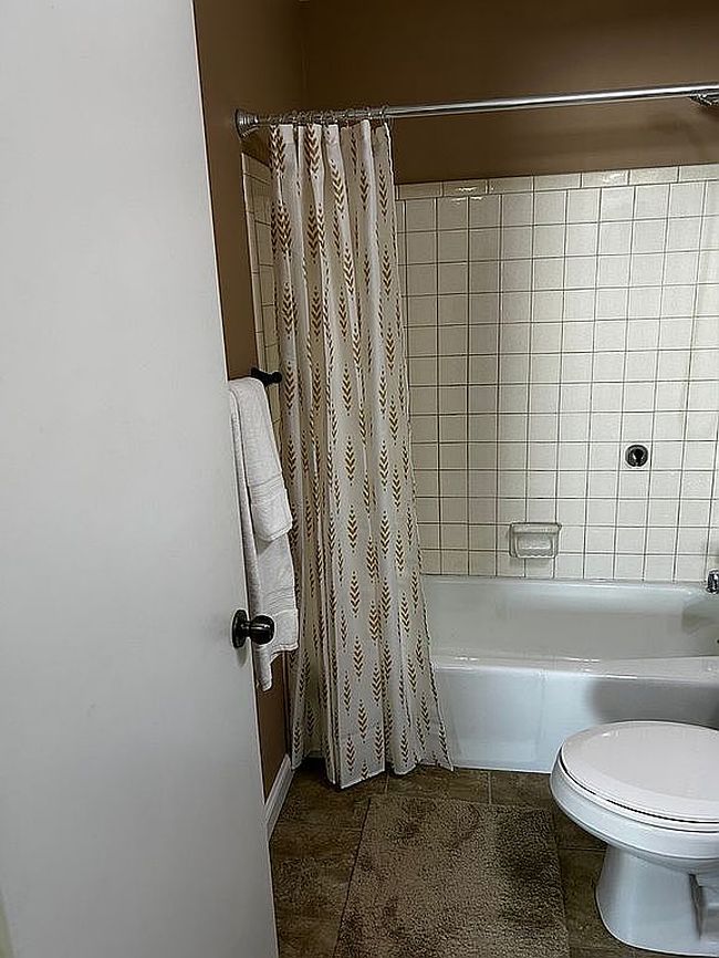 Photo of 202 Provincial Ct Unit 94, Saginaw, MI