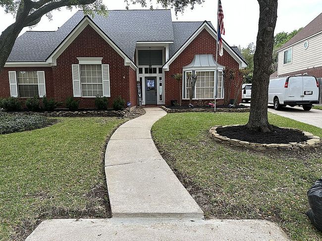 Image of 16014 Garden Hill Ln