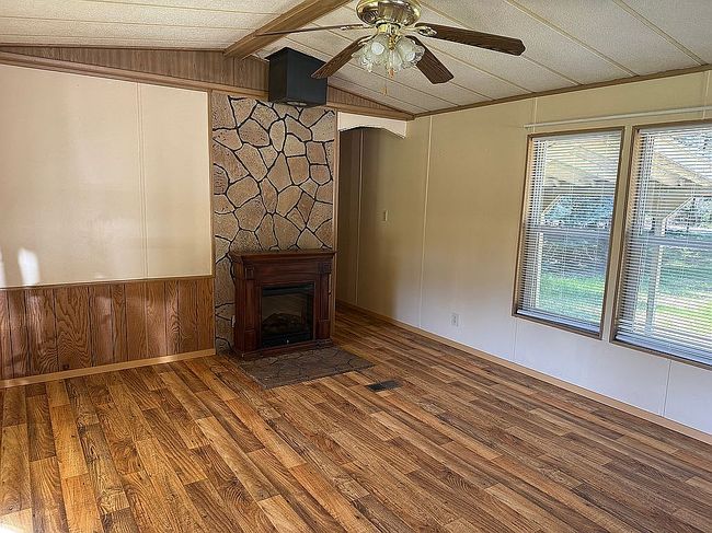 Photo of 513 Day Break Rd, Bonners Ferry, ID