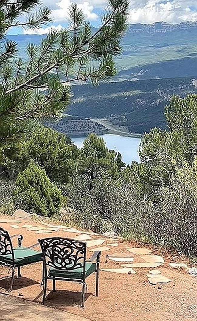 Photo of 842 Pine Dr, Ridgway, CO