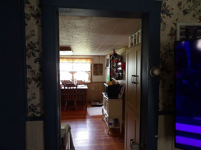 Additional photo 2 of property located at 102 Delaware St