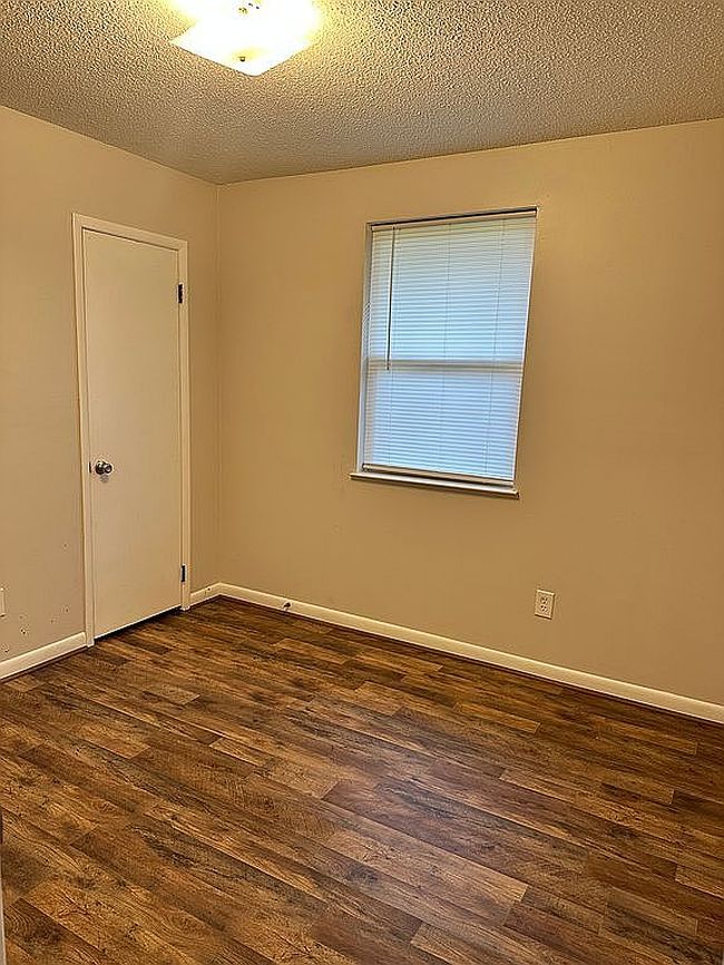 Preview of property located at 789 N State Highway 103