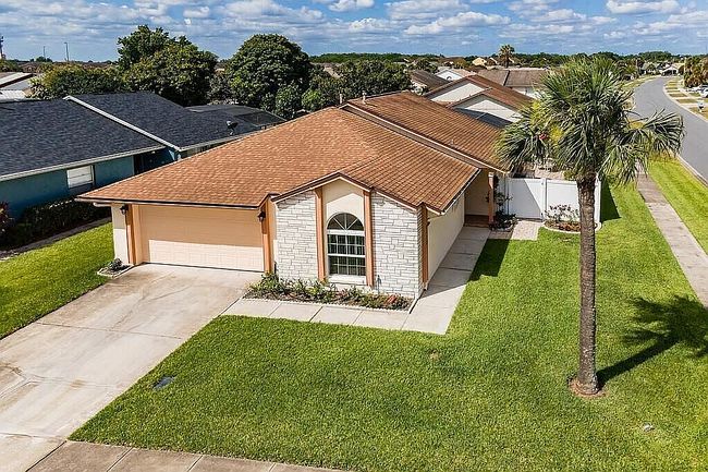 Photo of 5200 Broken Arrow Dr, Kissimmee, FL