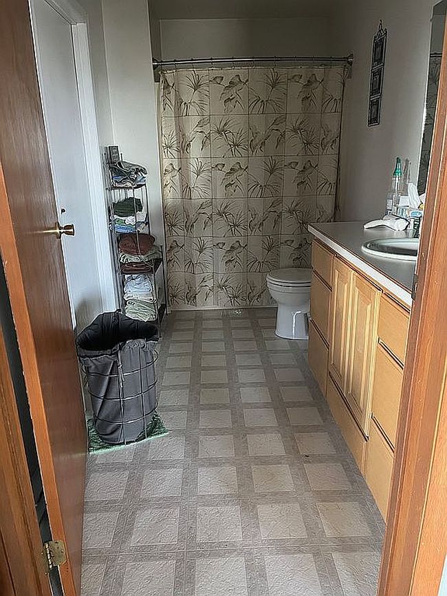 Photo of 428 Desert Rd, Powell, WY