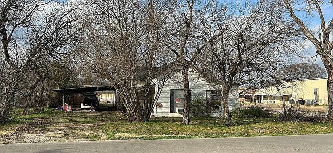 Image of 307 E Trunk St