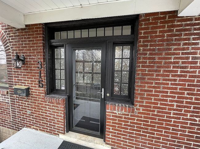 Photo of 315 Lavina Ave, Pittsburgh, PA