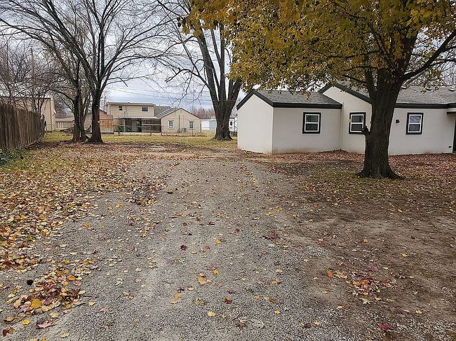 Image of 206 S Shawnee Ave